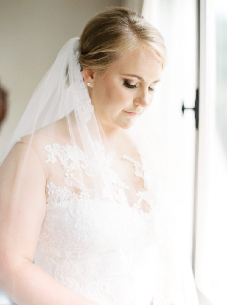 Langdon Hall Wedding | Langdon Hall Firshade Room Wedding | Cambridge Wedding Photographer Kayla Yestal | Pronovias Gown from The Modern Bride Guelph