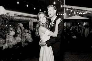 Honsberger Estate Wedding photographed by Niagara Wedding Photographer Kayla Yestal www.kaylayestal.com