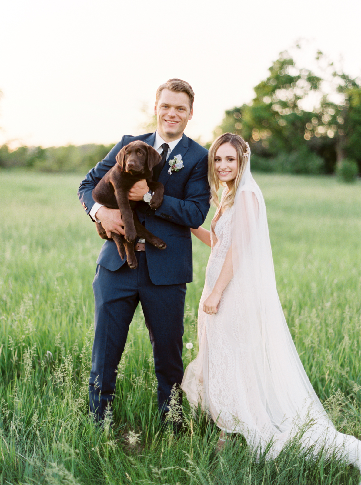 Wedding Puppy | Elora Wedding Photographer | Chocolate Lab Puppy Wedding | Kayla Yestal www.kaylayestal.com
