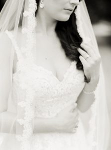 Whistle Bear Golf Club Wedding Photographed by Cambridge Wedding Photographer Kayla Yestal www.kaylayestal.com | Whistle Bear Wedding | Pearle Hospitality Wedding | Essence of Australia Wedding Gown