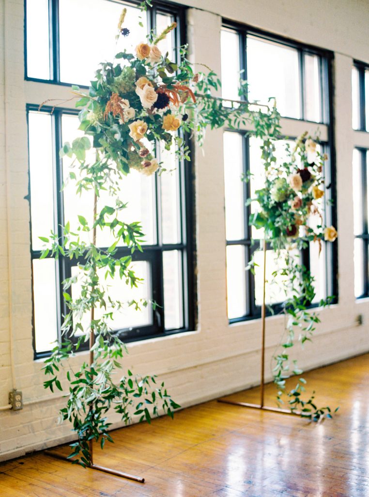 Burroughes Building Wedding | Gold Minimalist Wedding Arbor Inspiration | Hunt and Gather Floral | Toronto Wedding Photographer Kayla Yestal www.kaylayestal.com
