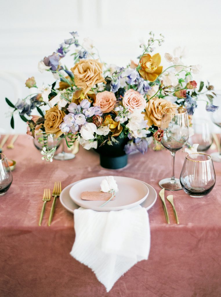 Velvet Tablecloth Wedding - The Modern Bride Wedding - Terra Cotta and Lilac Wedding Color Inspiration - Modern Wedding Inspiration - White Studio Wedding - Kayla Yestal www.kaylayestal.com