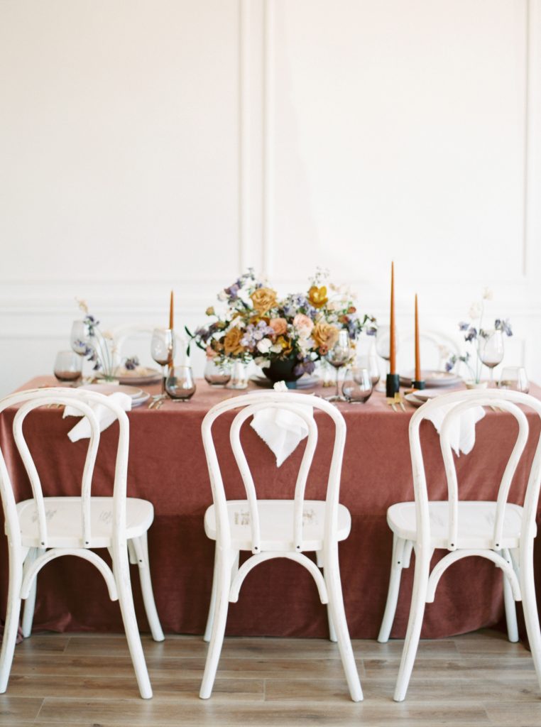 Velvet Tablecloth Wedding - The Modern Bride Wedding - Terra Cotta and Lilac Wedding Color Inspiration - Modern Wedding Inspiration - White Studio Wedding - Kayla Yestal www.kaylayestal.com